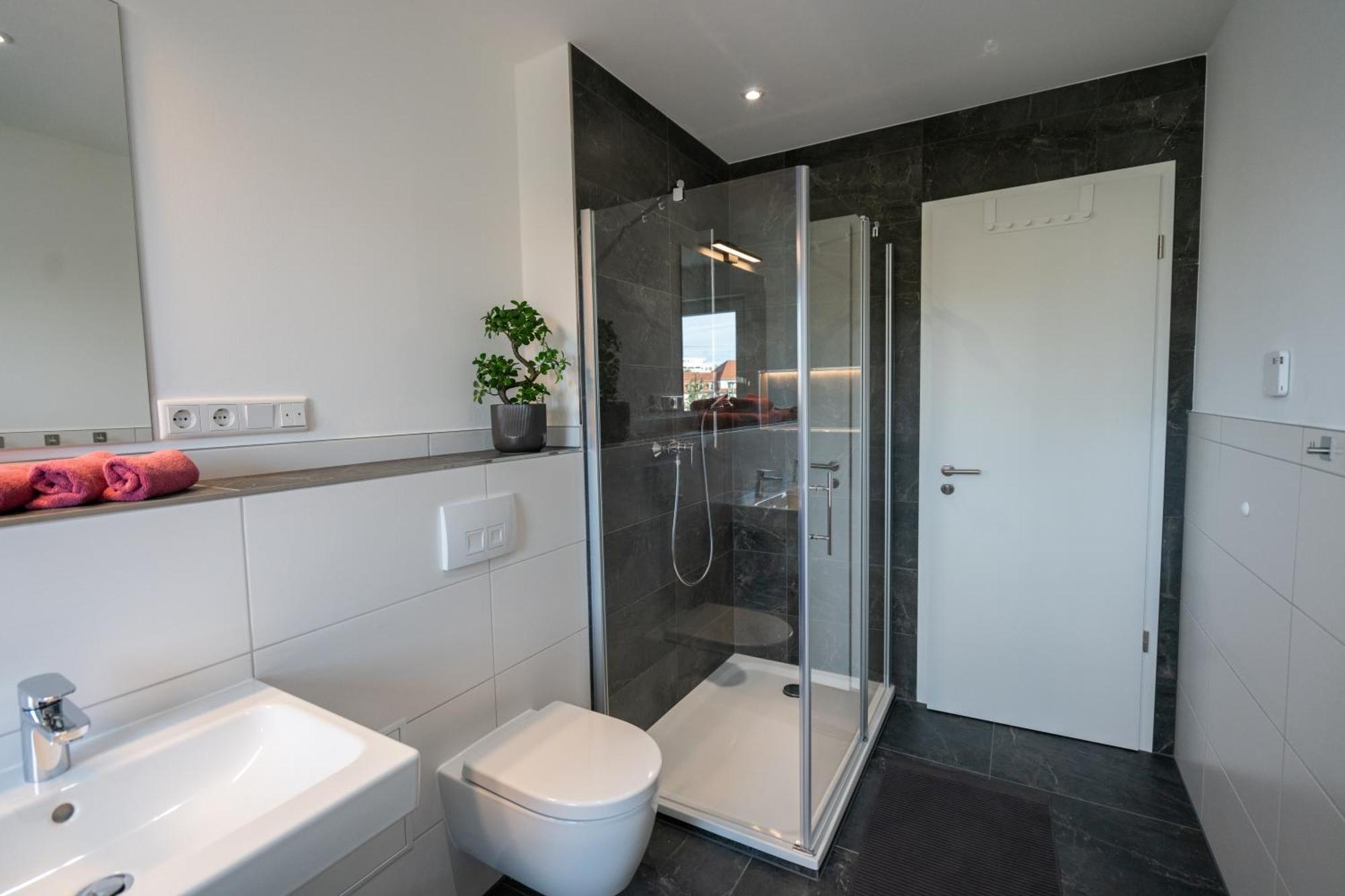 Cozy City Dream Apartment Mit Terrasse Und Parkplatz - 90M² Dresden Exterior photo