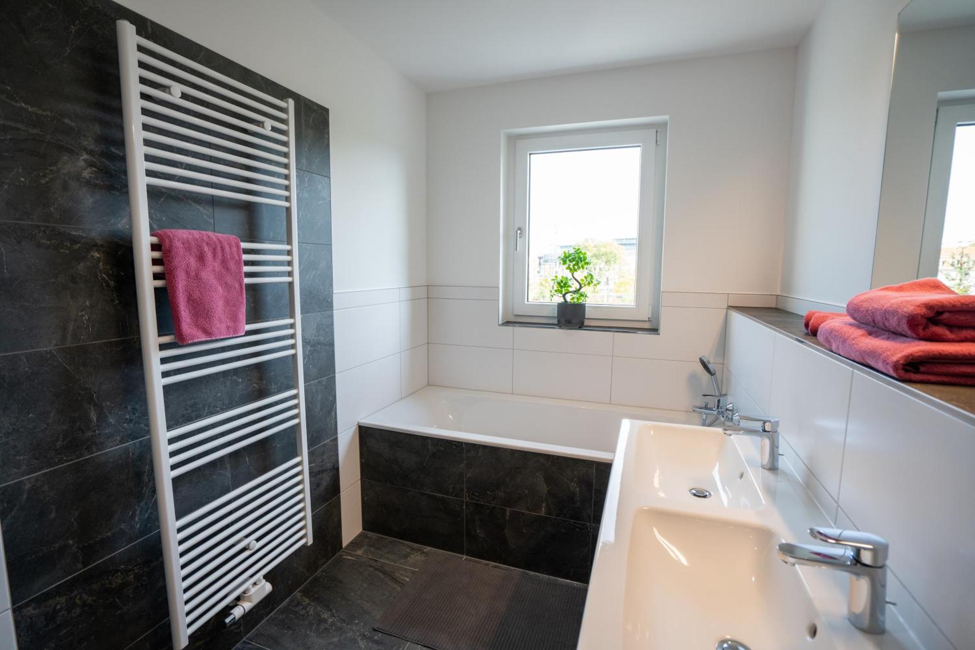 Cozy City Dream Apartment Mit Terrasse Und Parkplatz - 90M² Dresden Exterior photo