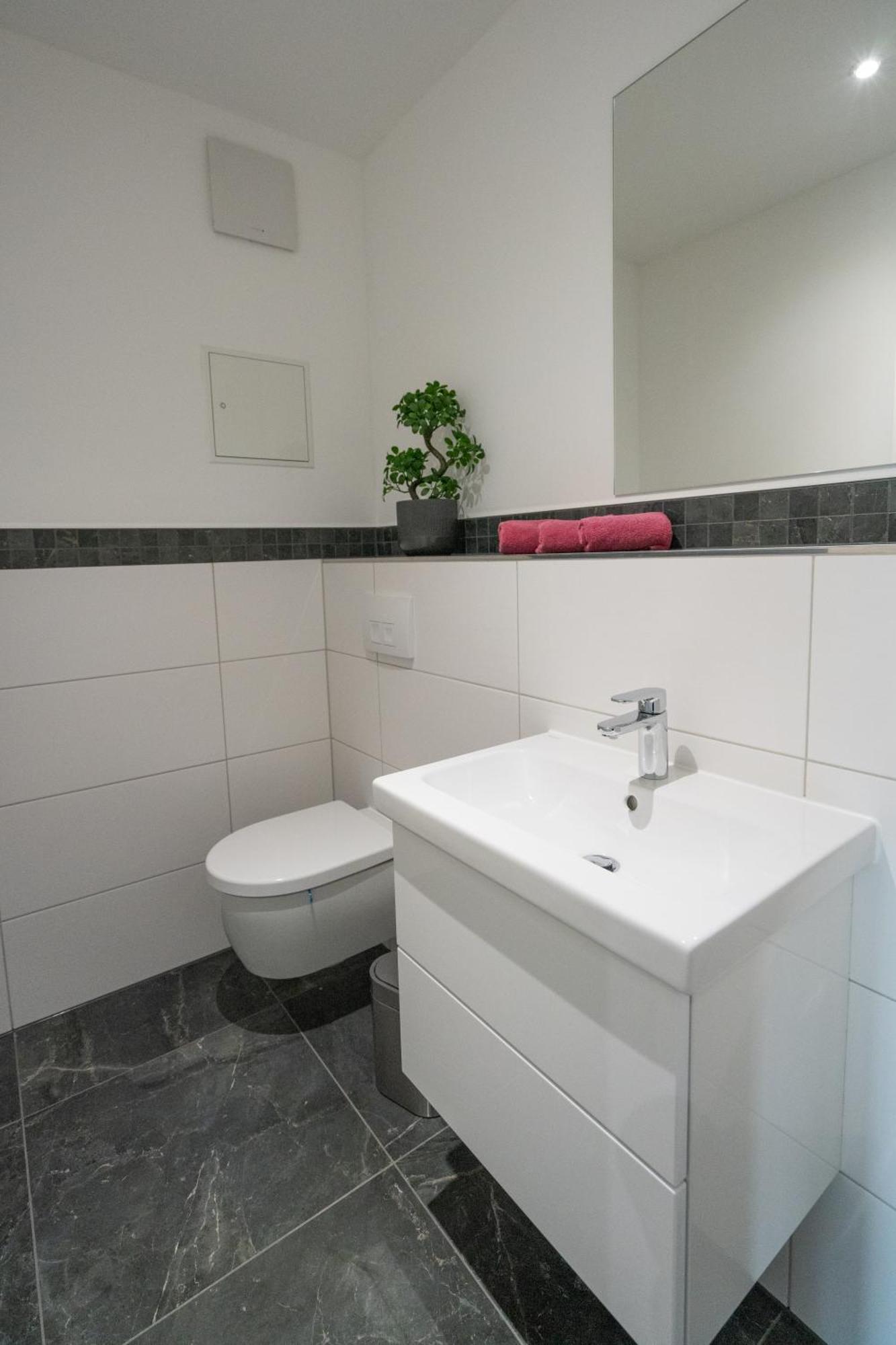 Cozy City Dream Apartment Mit Terrasse Und Parkplatz - 90M² Dresden Exterior photo